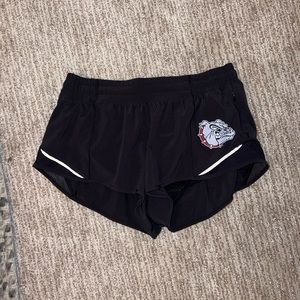 Lululemon Gonzaga Hotty Hot 2.5” Shorts